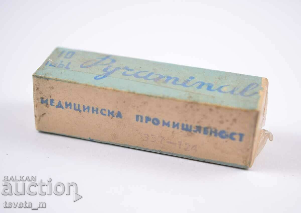 Συσκευασία Pyraminal vintage, φάρμακο - χωρίς συσκευασία με τιμή € 2.00 | 3.91 BGN
