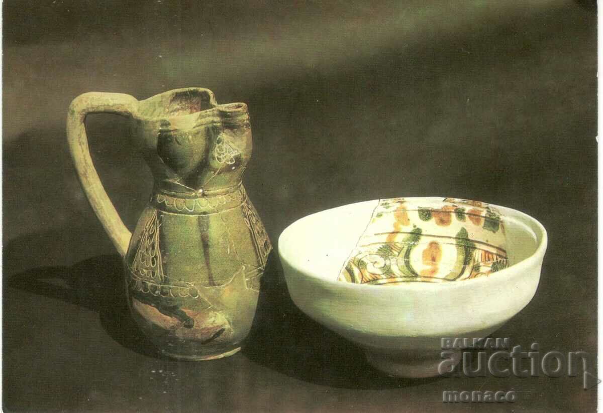 Carte veche - Madara, Ceramica din muzeu