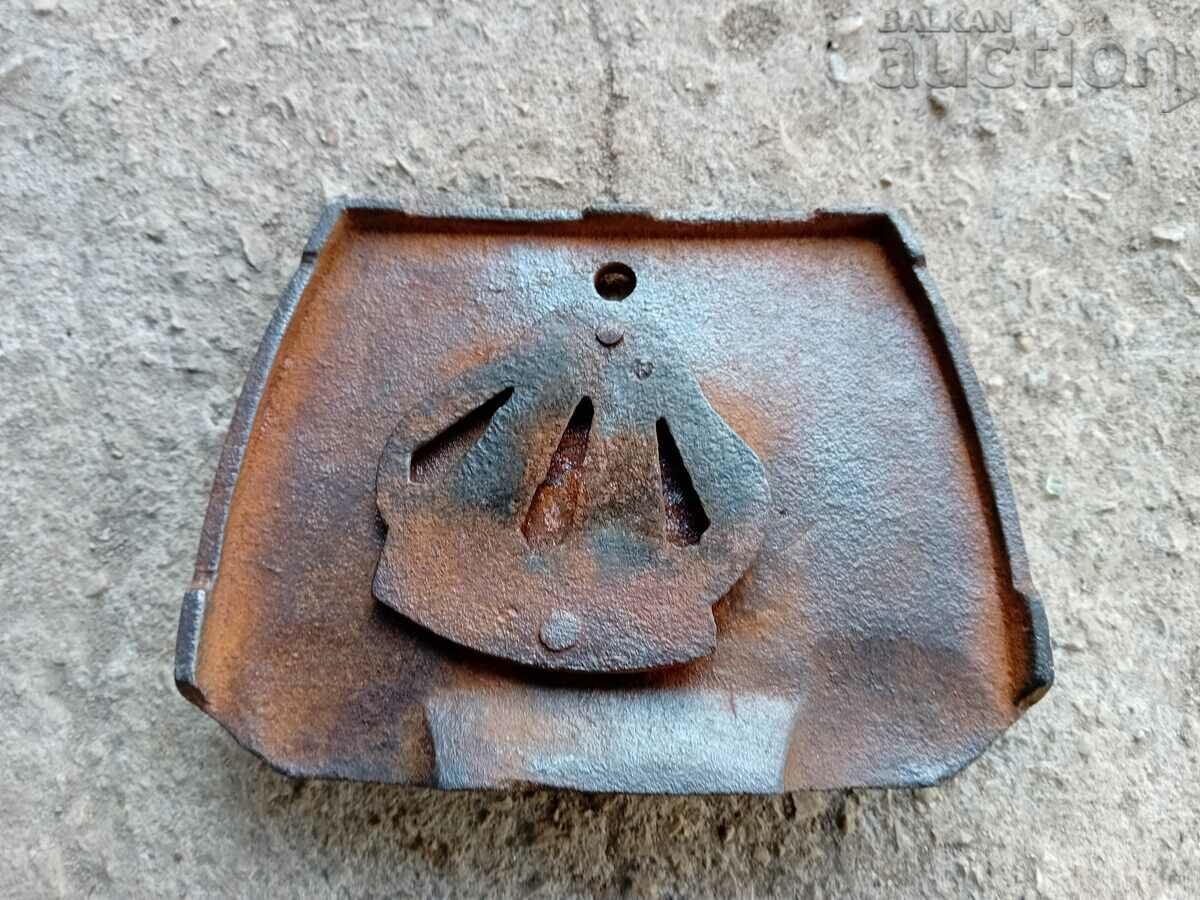 an old door from a Jamal fireplace stove - 6 an old door from a Jamal fireplace stove - 6