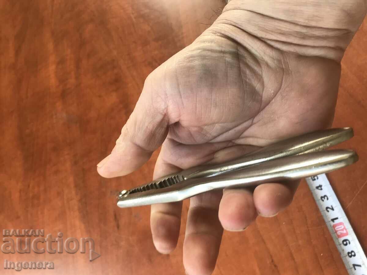 NUT CRUSHER ANTIQUE TOOL BULGARIA - 5 NUT CRUSHER ANTIQUE TOOL BULGARIA - 5