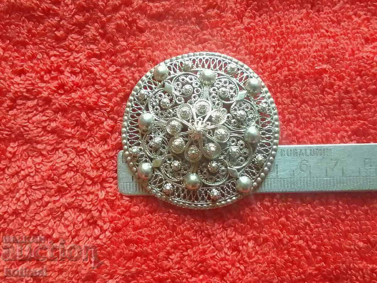Old silver filigree brooch with markings with price 315.50 BGN | € 161.31 Old silver filigree brooch with markings with price 315.50 BGN | € 161.31