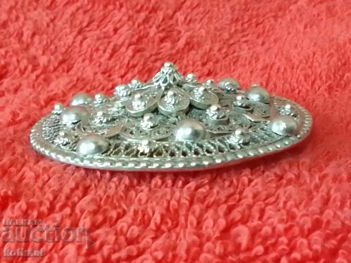 Old silver filigree brooch with markings - 5