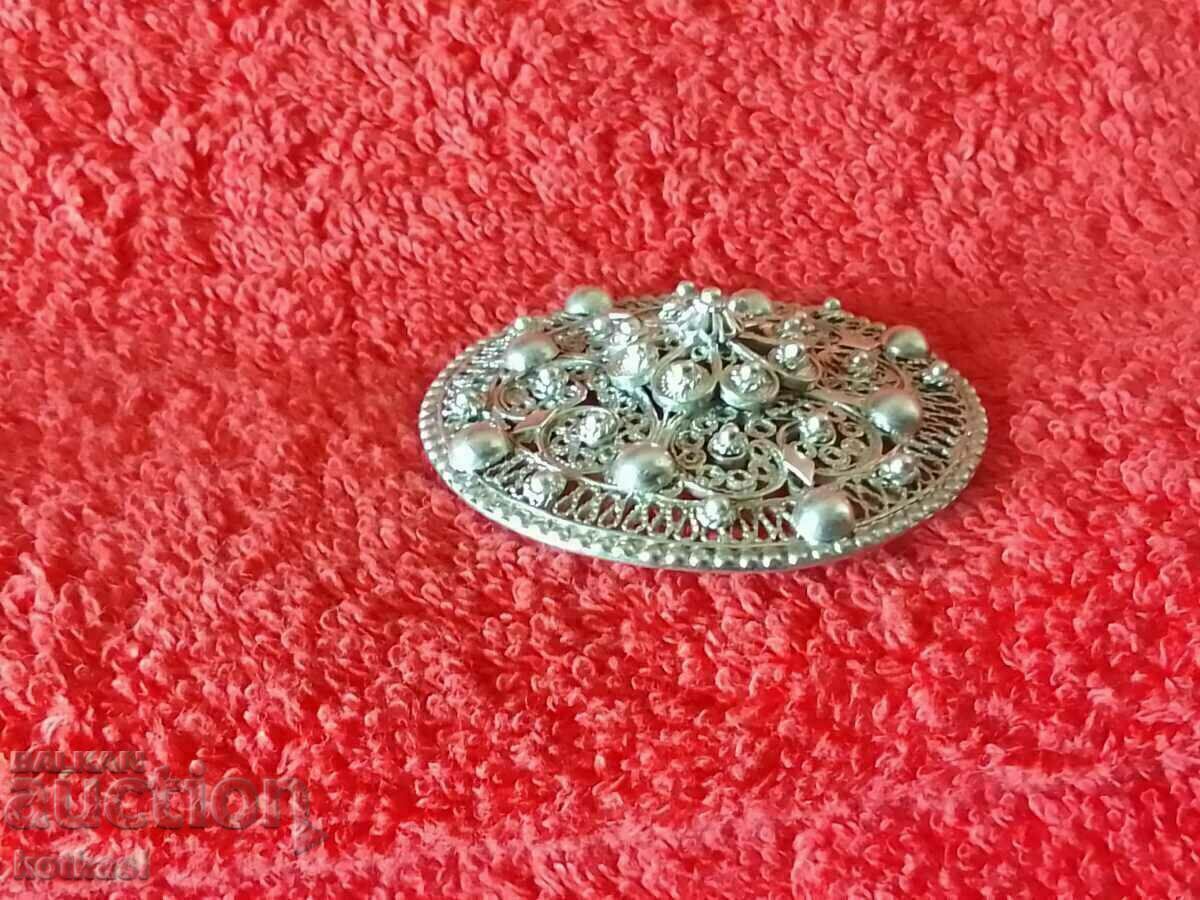 Old silver filigree brooch with markings - 6 Old silver filigree brooch with markings - 6