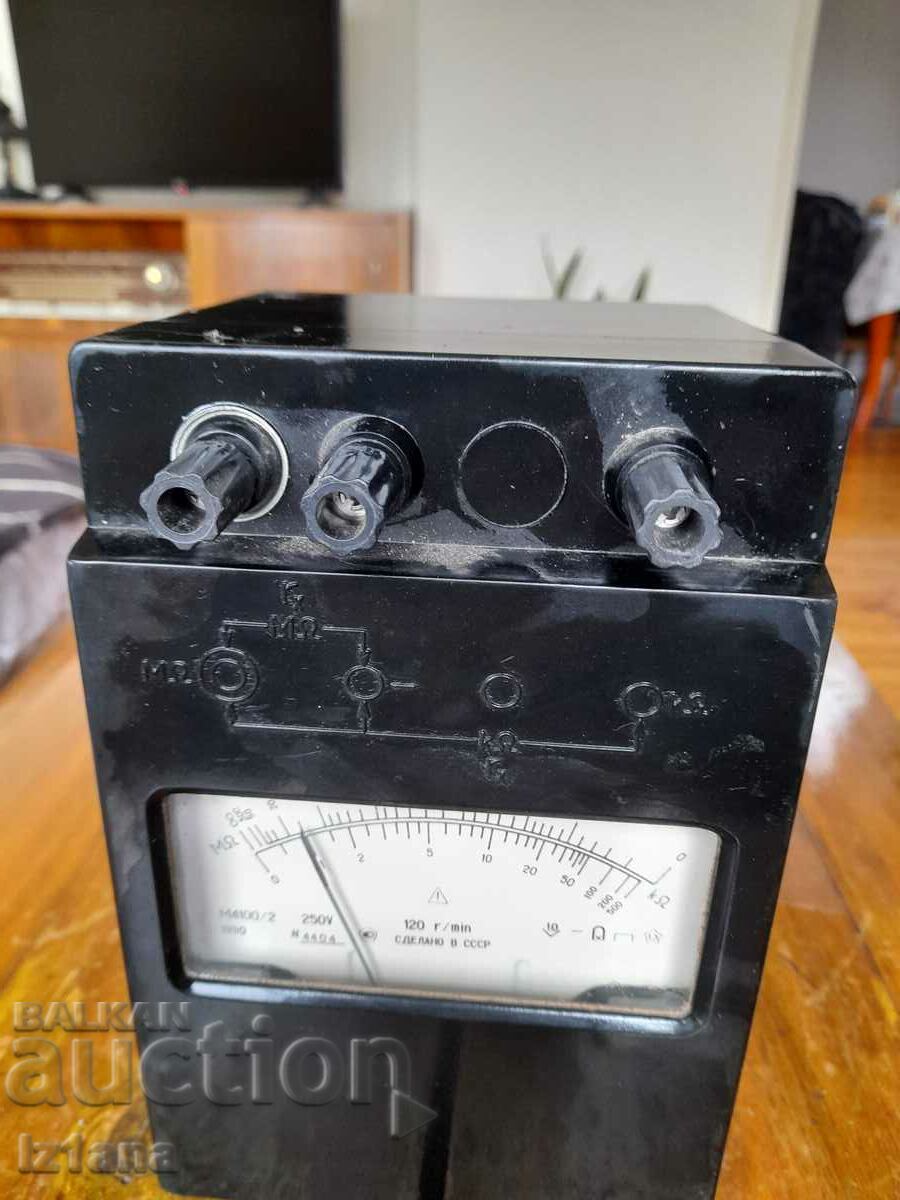 Auction Old megohmmeter M4100/2 Auction Old megohmmeter M4100/2
