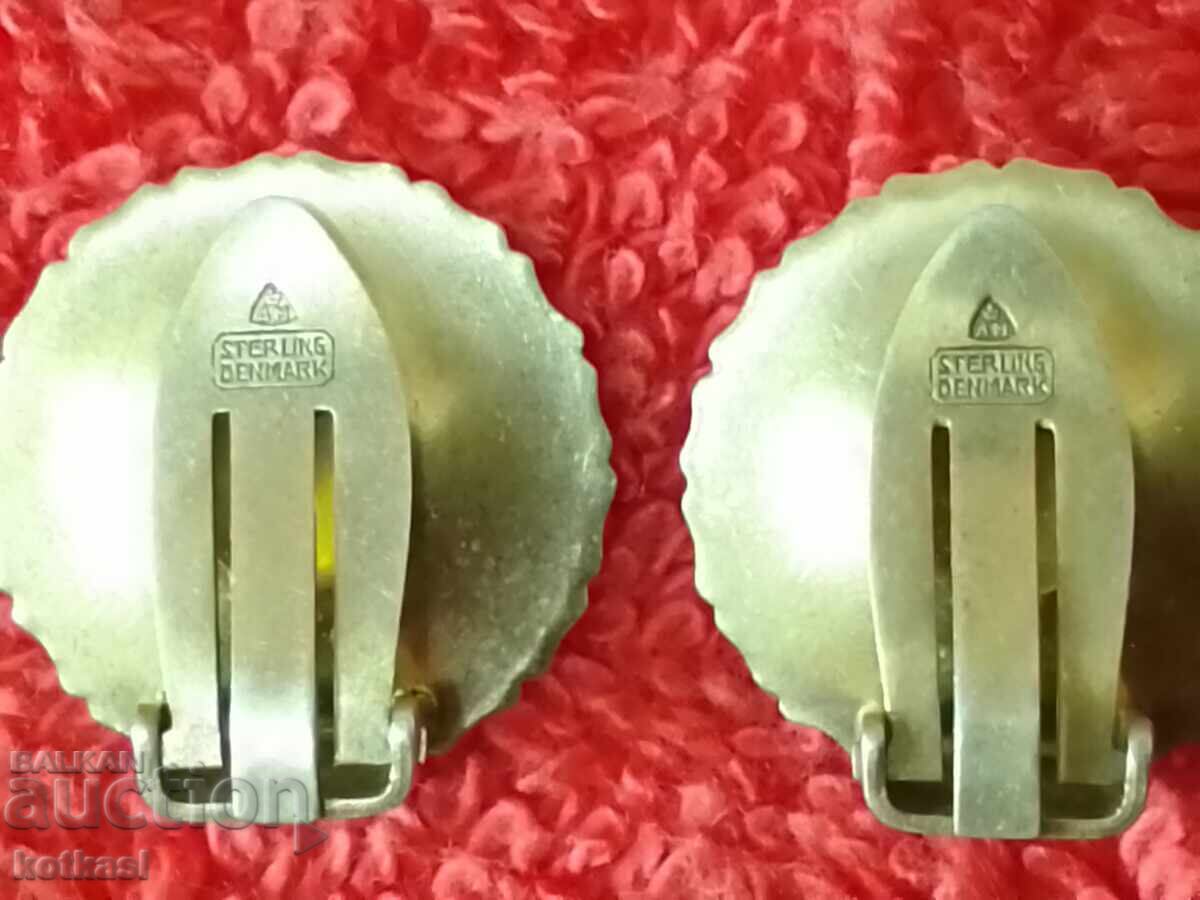 Аукцион Сребърни STERLING DENIMARK 925 S обици позлата цвете 3 броя Аукцион Сребърни STERLING DENIMARK 925 S обици позлата цвете 3 броя