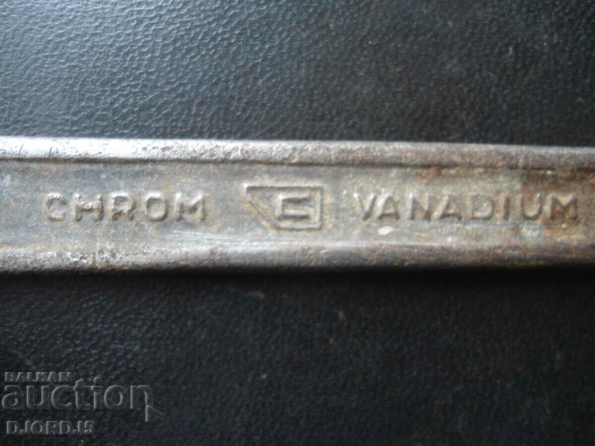 Old key 13-17, MADE IN USSR with price 2.00 BGN | € 1.02 Old key 13-17, MADE IN USSR with price 2.00 BGN | € 1.02