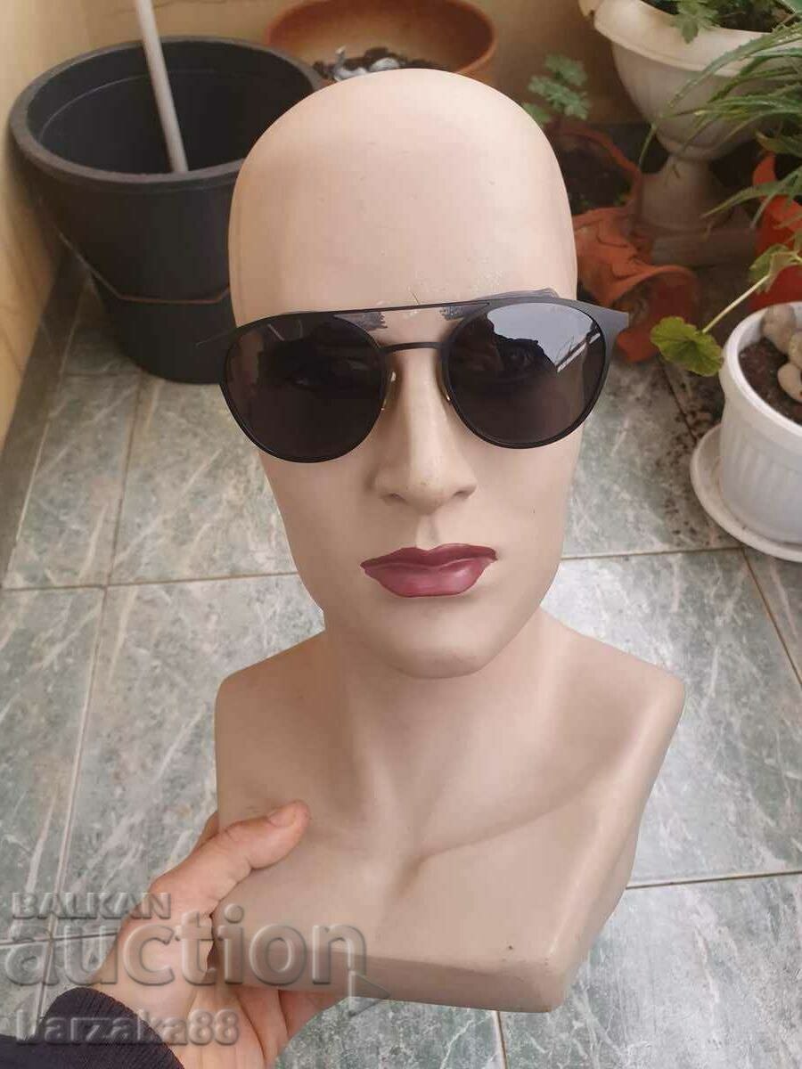 Polaroid sunglasses with case