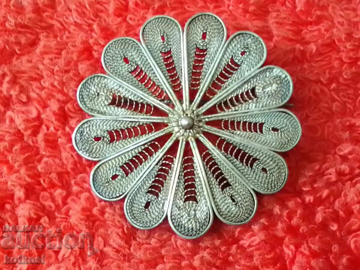 Broșă veche din argint 925 filigran - 5 Broșă veche din argint 925 filigran - 5