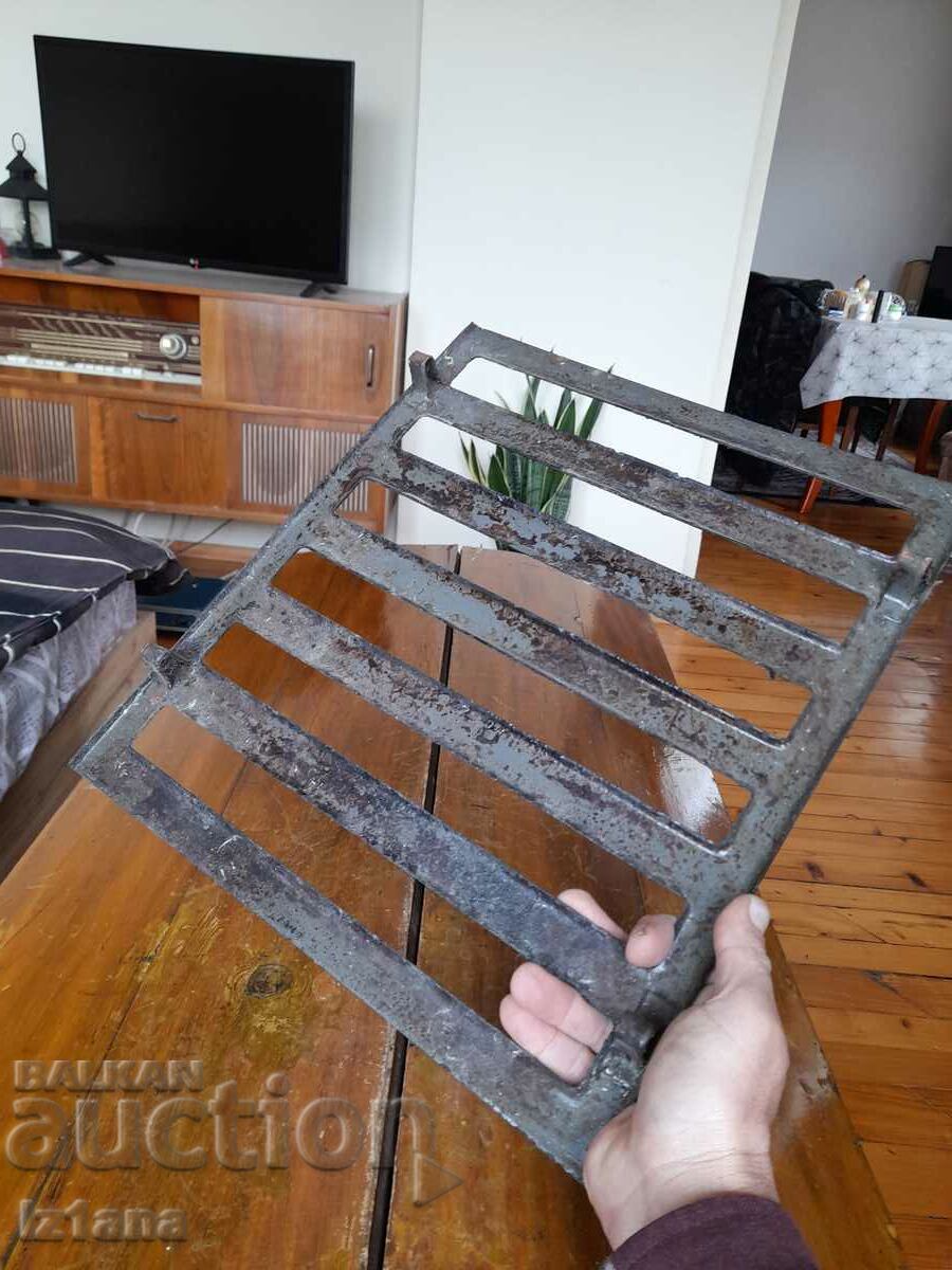 Auction Old grill for Rahovets stove Auction Old grill for Rahovets stove