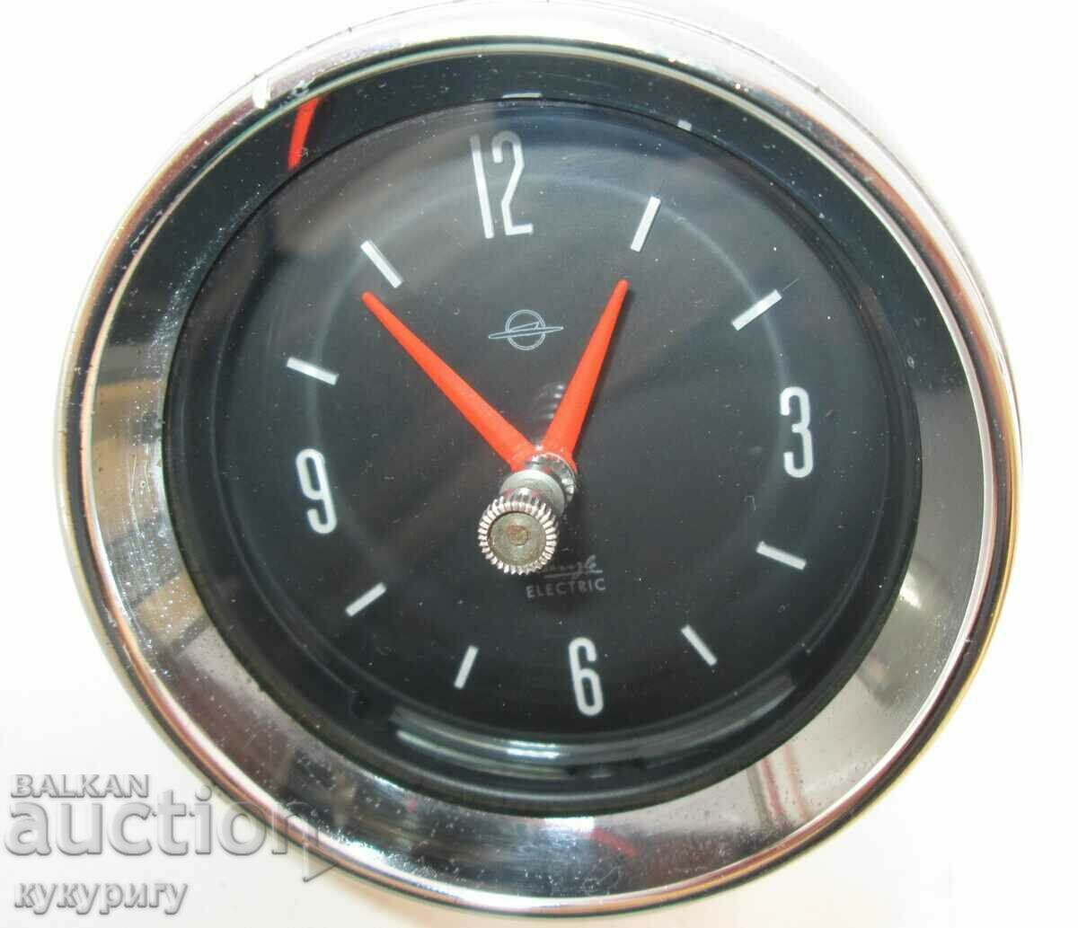 Old Kienzle clock for vintage car Opel Opel