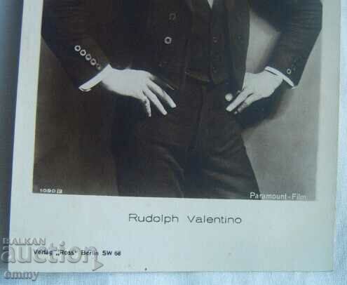 Postcard artists - Rudolfo Valentino with price 7.00 BGN | € 3.58 Postcard artists - Rudolfo Valentino with price 7.00 BGN | € 3.58