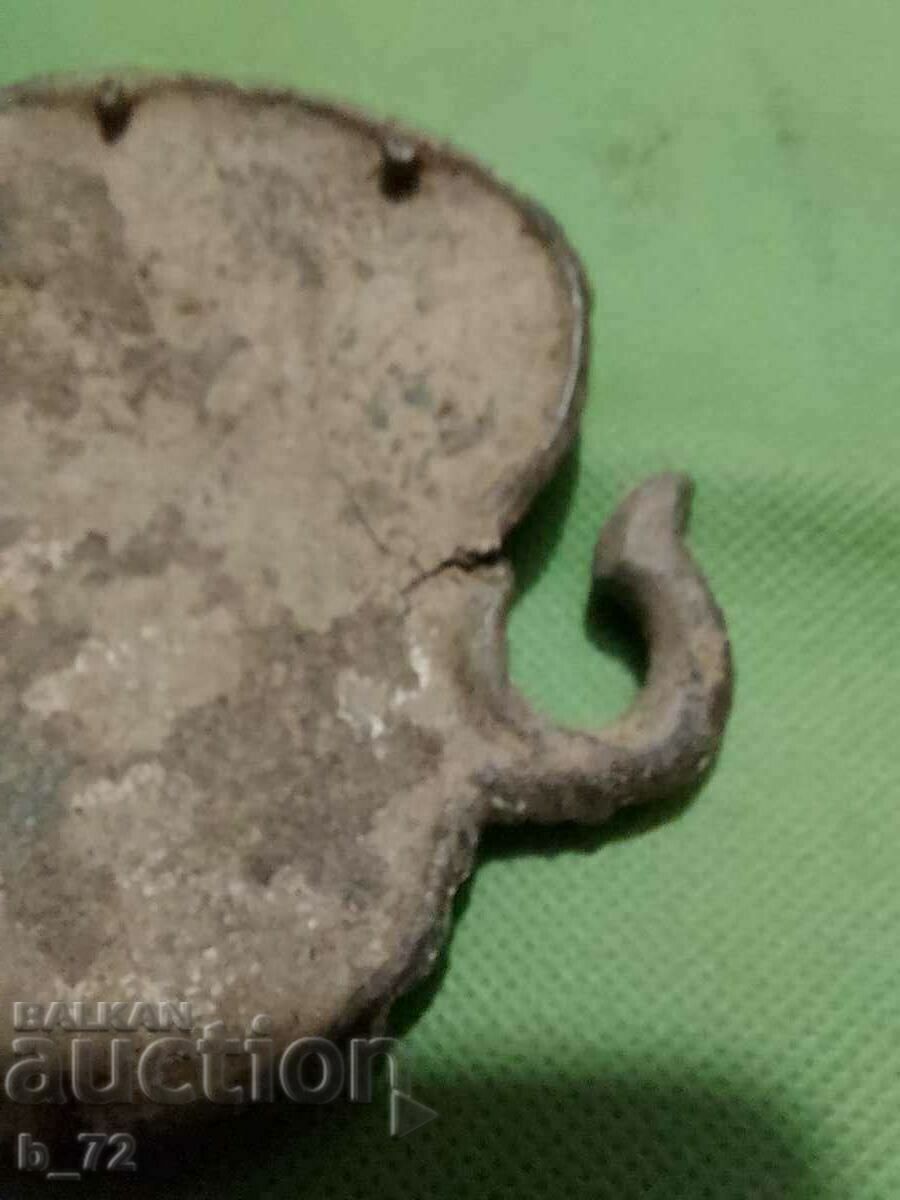 Auction Single pocket Auction Single pocket