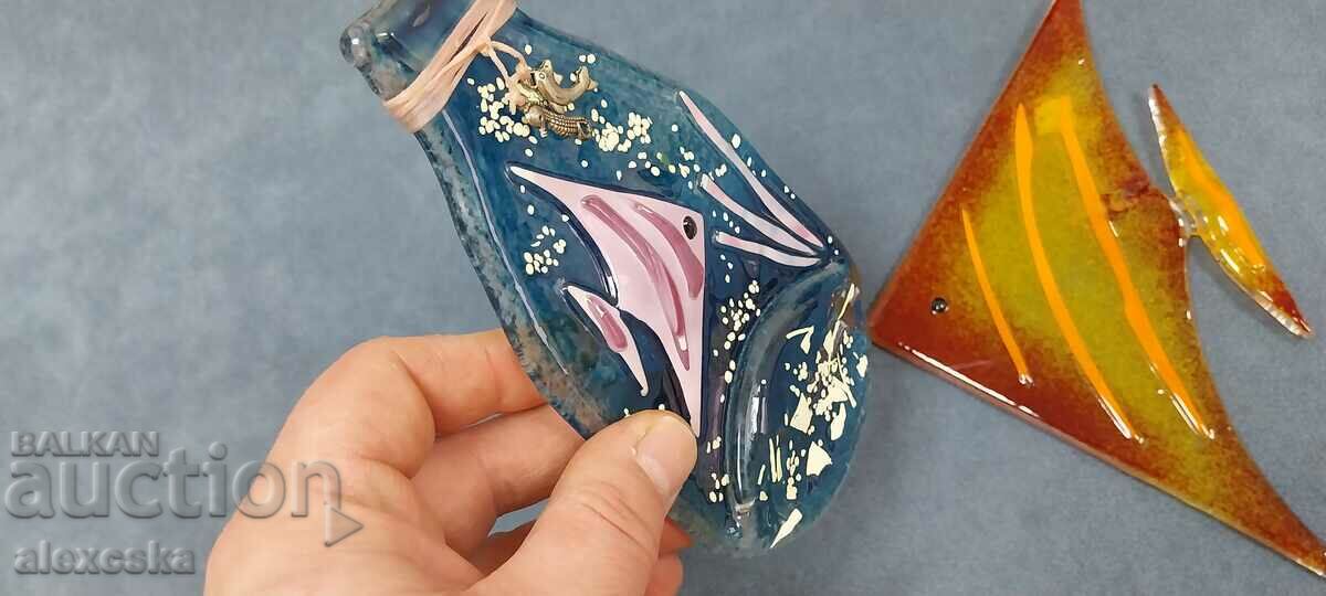 Auction Glass panels Auction Glass panels