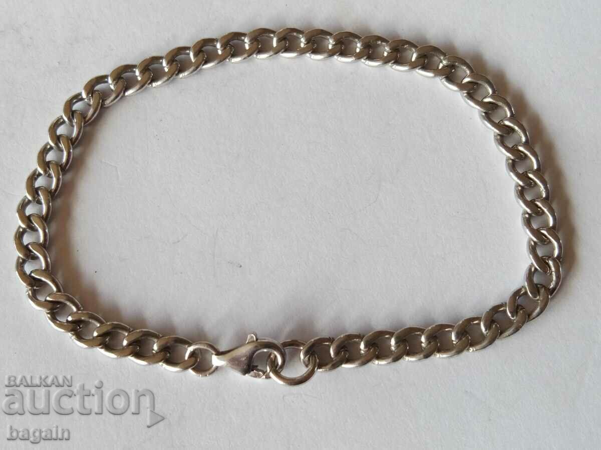 Silver bracelet. A chain.