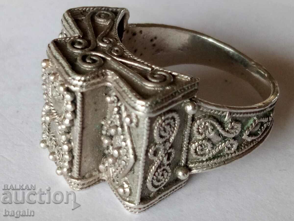Unique silver ring.