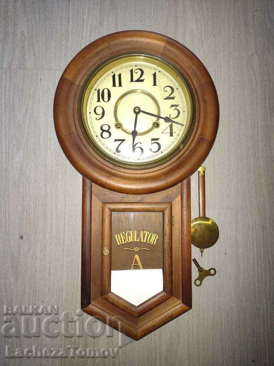 Красив стенен часовник Regulator Корея механичен ключ гонг