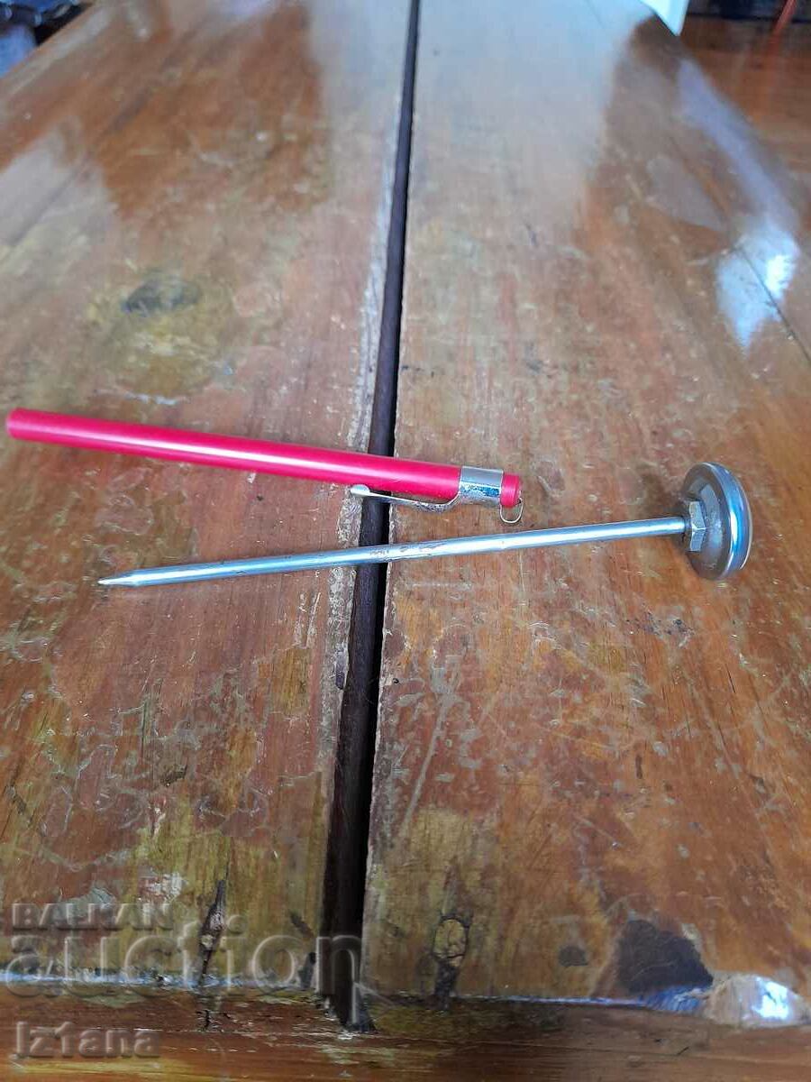 Delivery of An old cooking thermometer