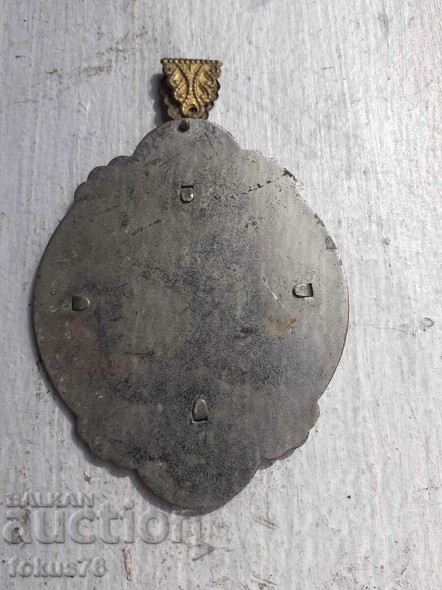 Auction Great old pectoral icon - panagia brass Auction Great old pectoral icon - panagia brass