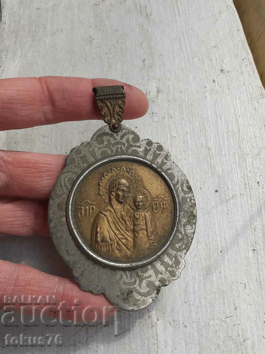 Delivery of Great old pectoral icon - panagia brass Delivery of Great old pectoral icon - panagia brass