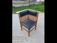 Vintage solid wood corner chair!