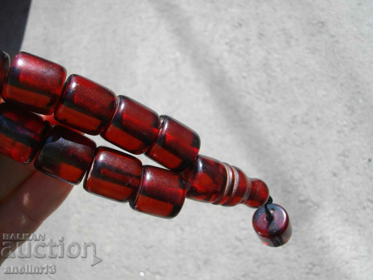 OLD RED ROSARY - 6 OLD RED ROSARY - 6