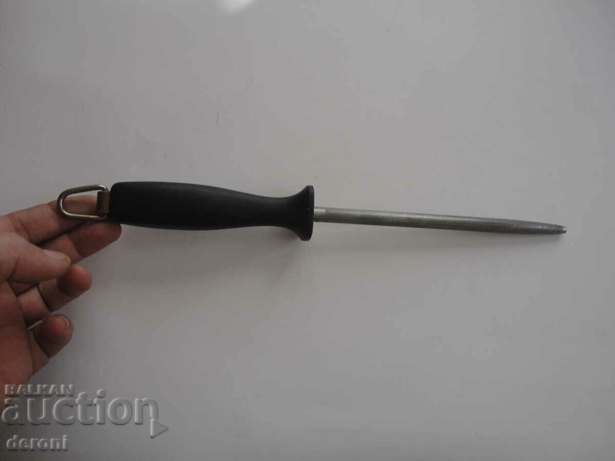 Delivery of German massat knife sharpener Dreizack Delivery of German massat knife sharpener Dreizack