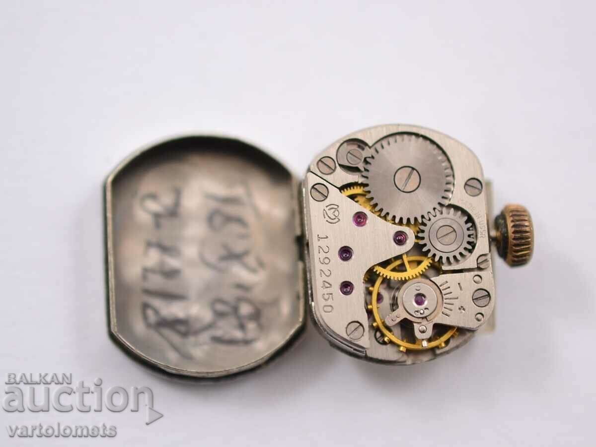 Ladies watch movement - working with price 4.00 BGN | € 2.05