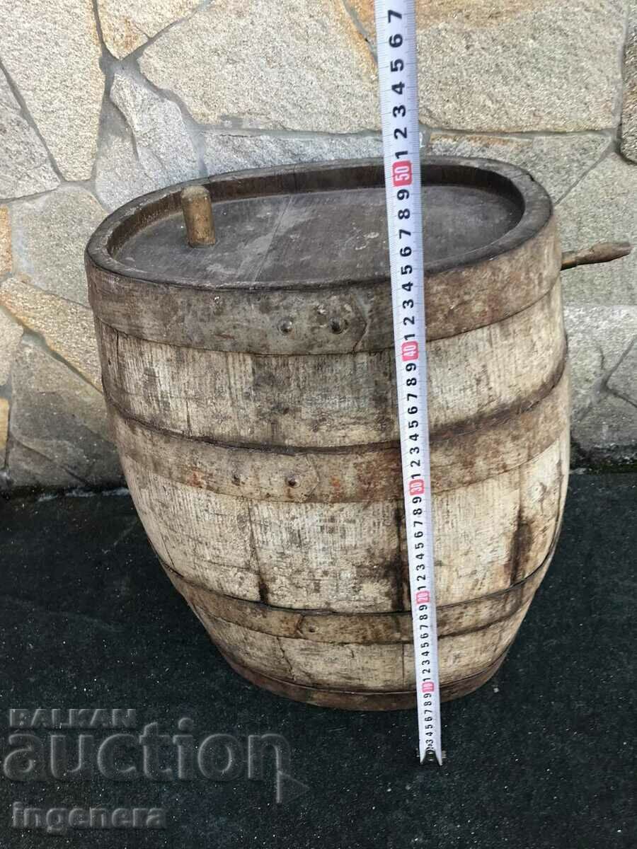 BARREL BADON BARREL BUCKEL ANTIQUE HORSE HEALTH with price 79.00 BGN | € 40.39