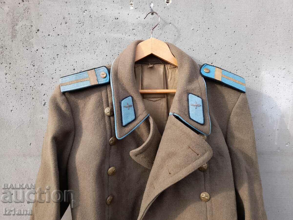 Old military overcoat with price 85.00 BGN | € 43.46 Old military overcoat with price 85.00 BGN | € 43.46
