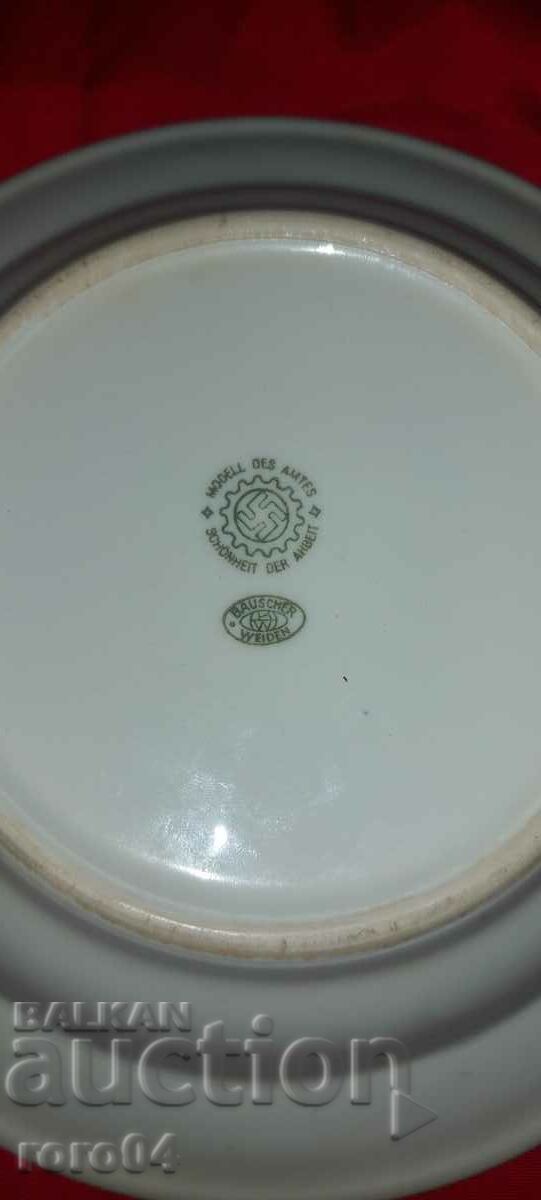 NAZI GERMANY - PORCELAIN PLATE - 5 NAZI GERMANY - PORCELAIN PLATE - 5