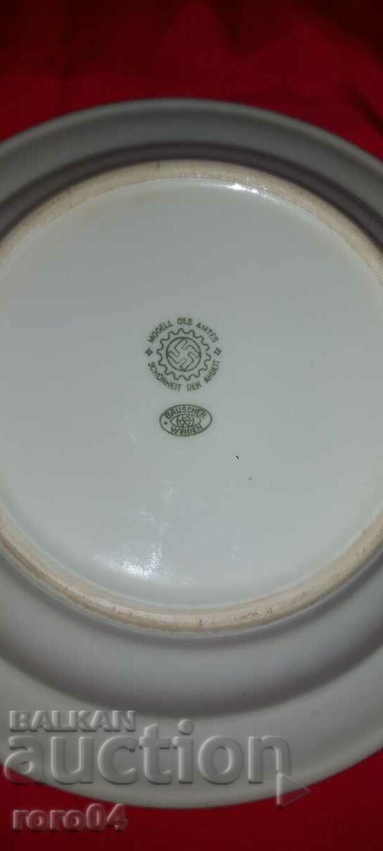 NAZI GERMANY - PORCELAIN PLATE - 6 NAZI GERMANY - PORCELAIN PLATE - 6