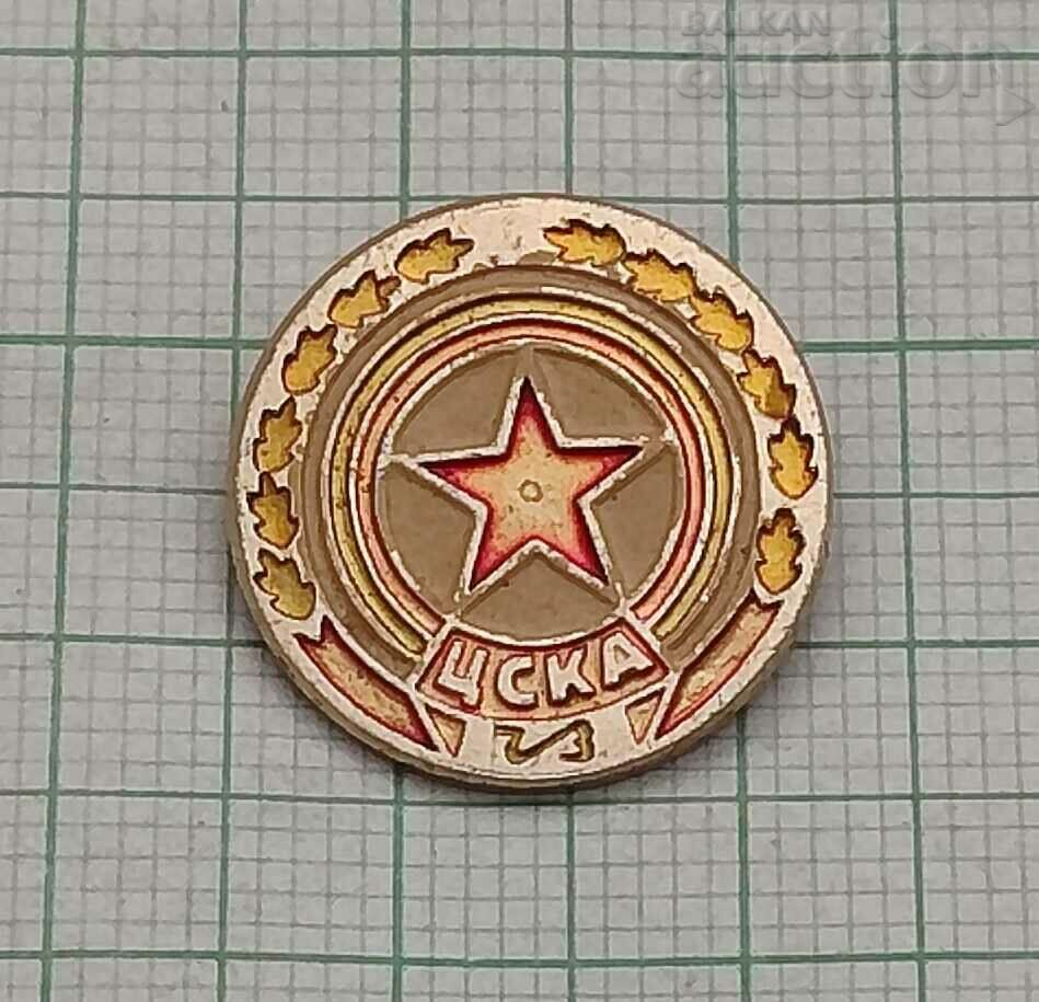 CSKA steagul roșu insignă veche