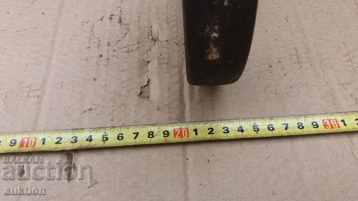 СТАРО КОЛЕЛО ОТ ВЪЗРОЖДЕНСКА МАШИНА - ЧИГУН - 5 СТАРО КОЛЕЛО ОТ ВЪЗРОЖДЕНСКА МАШИНА - ЧИГУН - 5