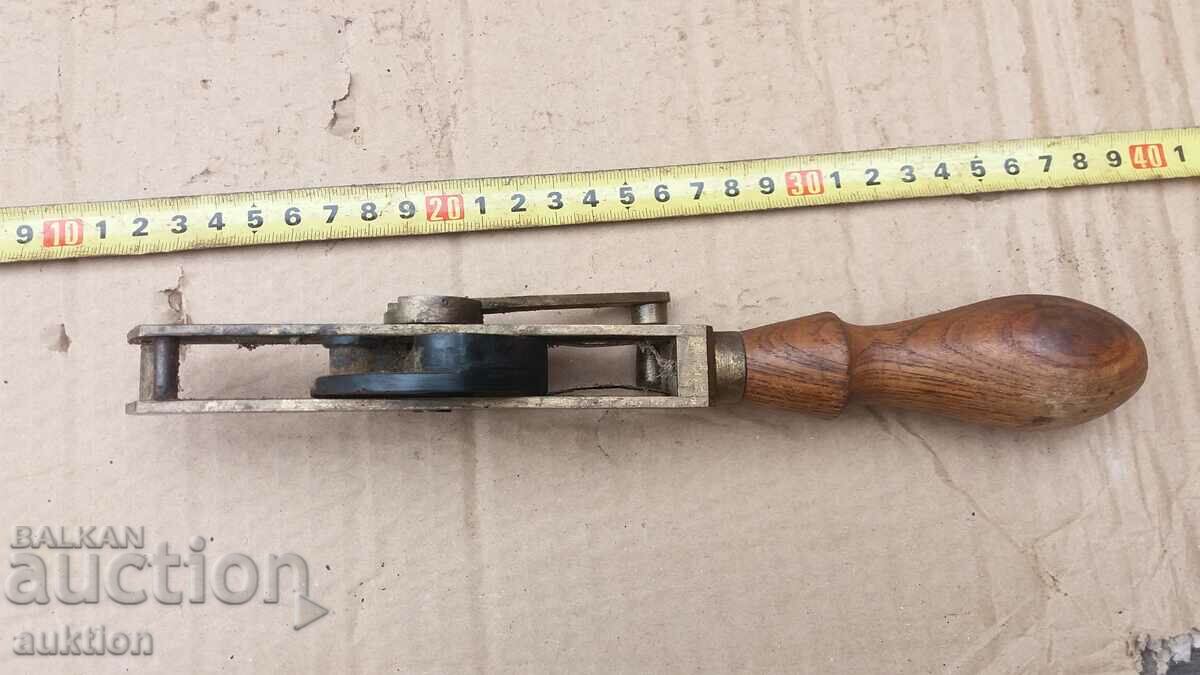 MILITARY BRONZE ROLLER - 20 M. - 5