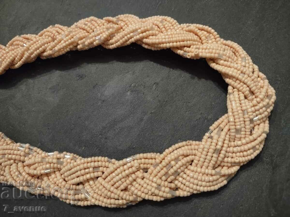 Delivery of Necklace, necklace, jewelry, style and level, 03/23/24