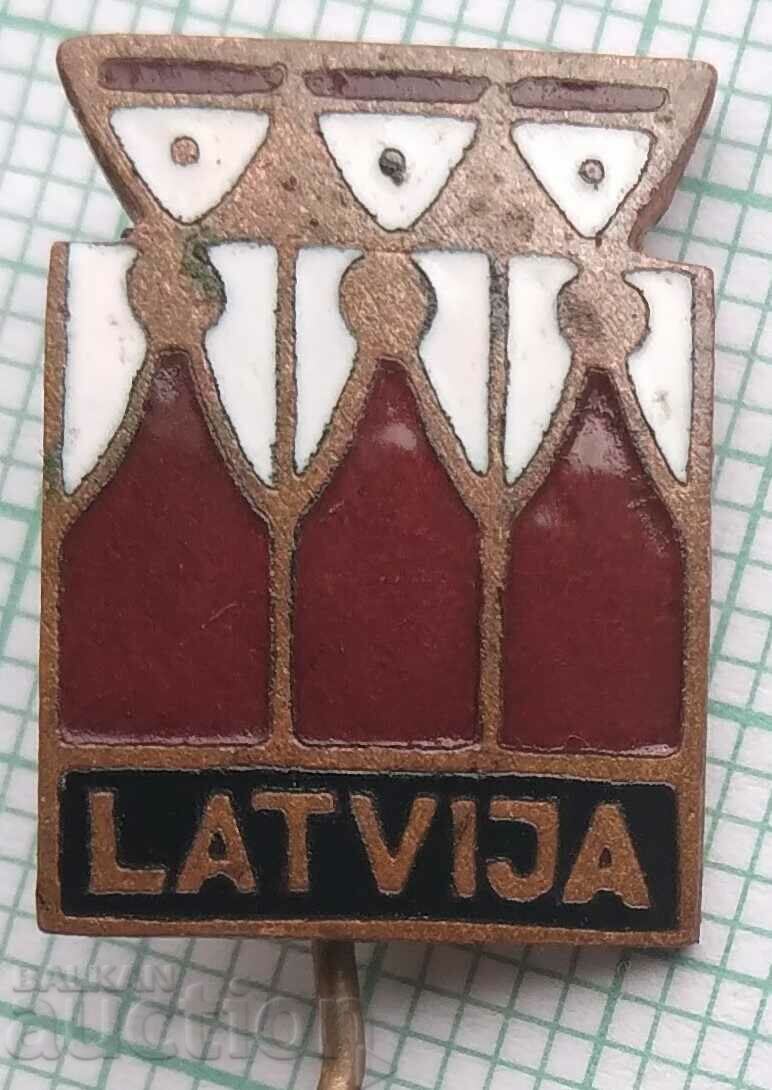 15341 Badge - Latvia - bronze enamel