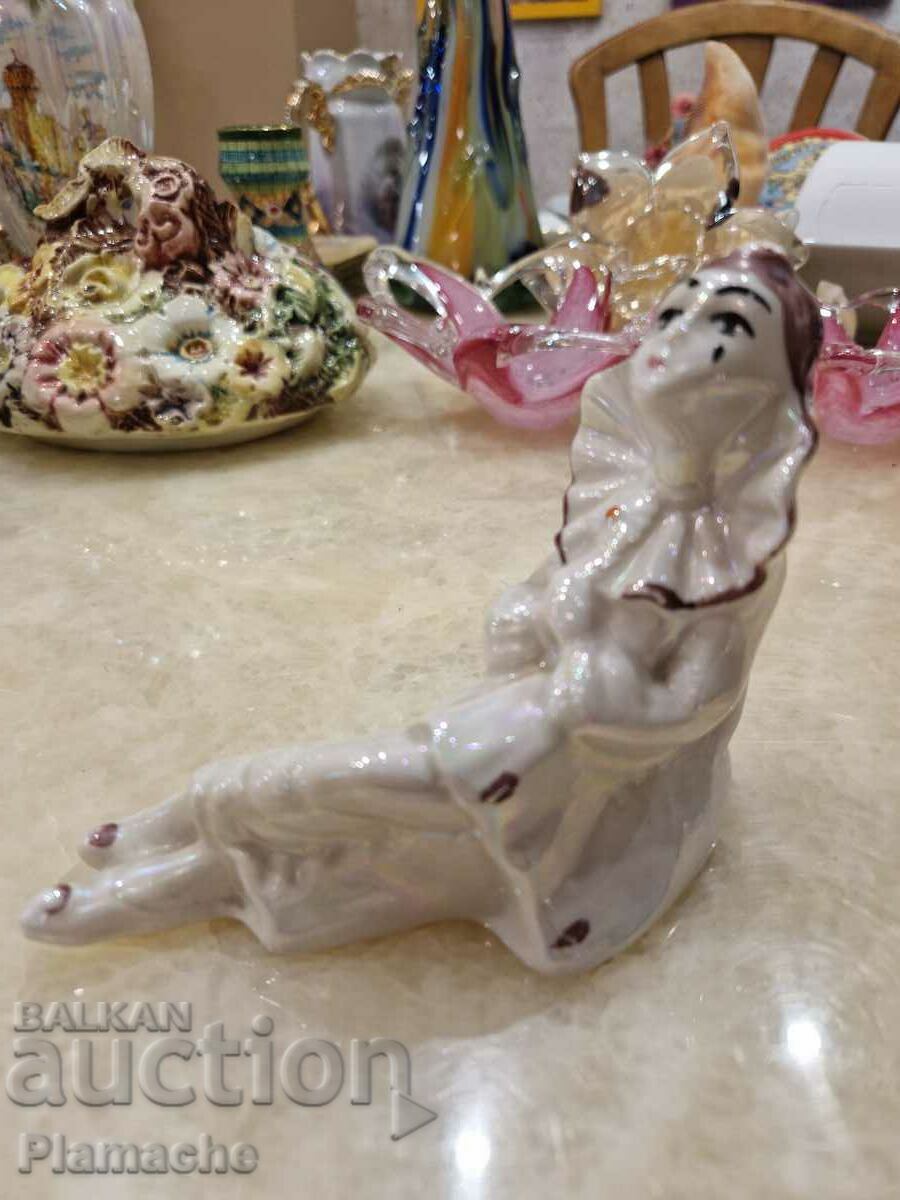 Capodimonte Neapolitan porcelain figurine