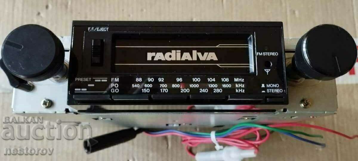 VINTIC CAR RADIO CASSETTE