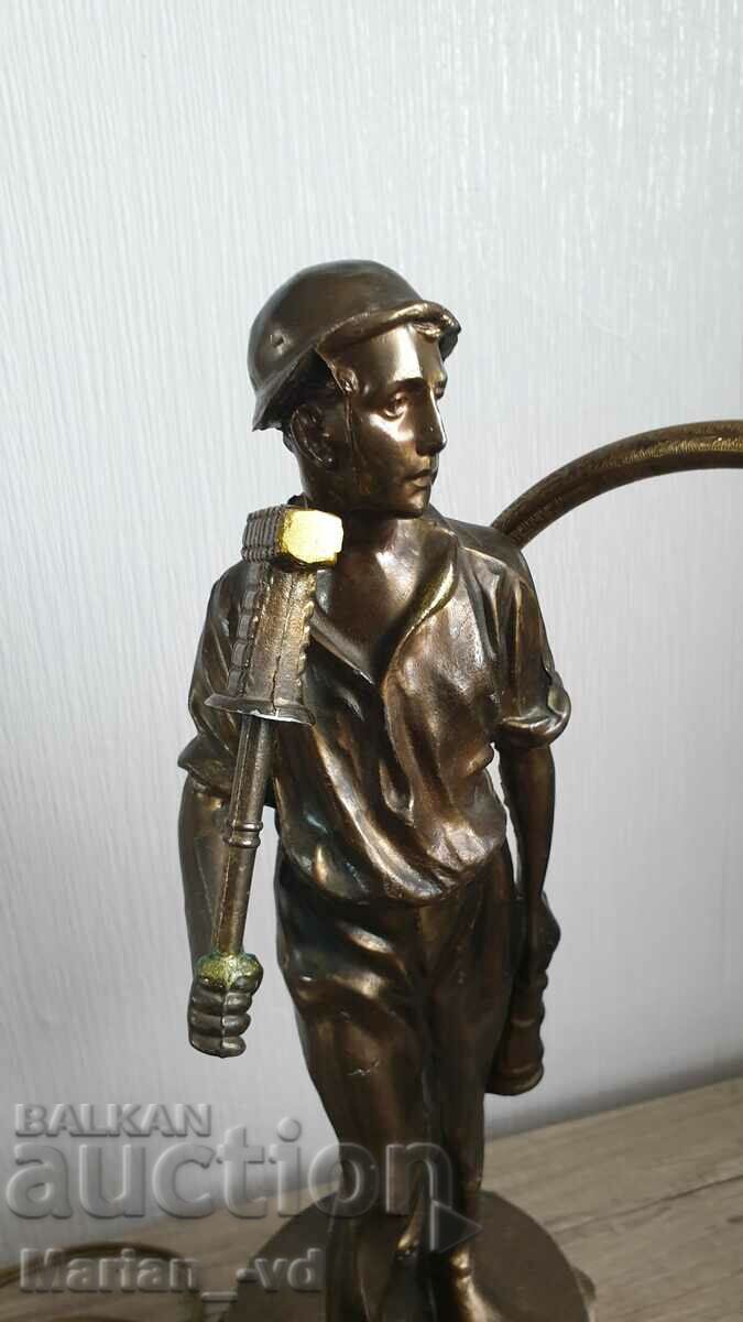 Auction Old table lamp Auction Old table lamp