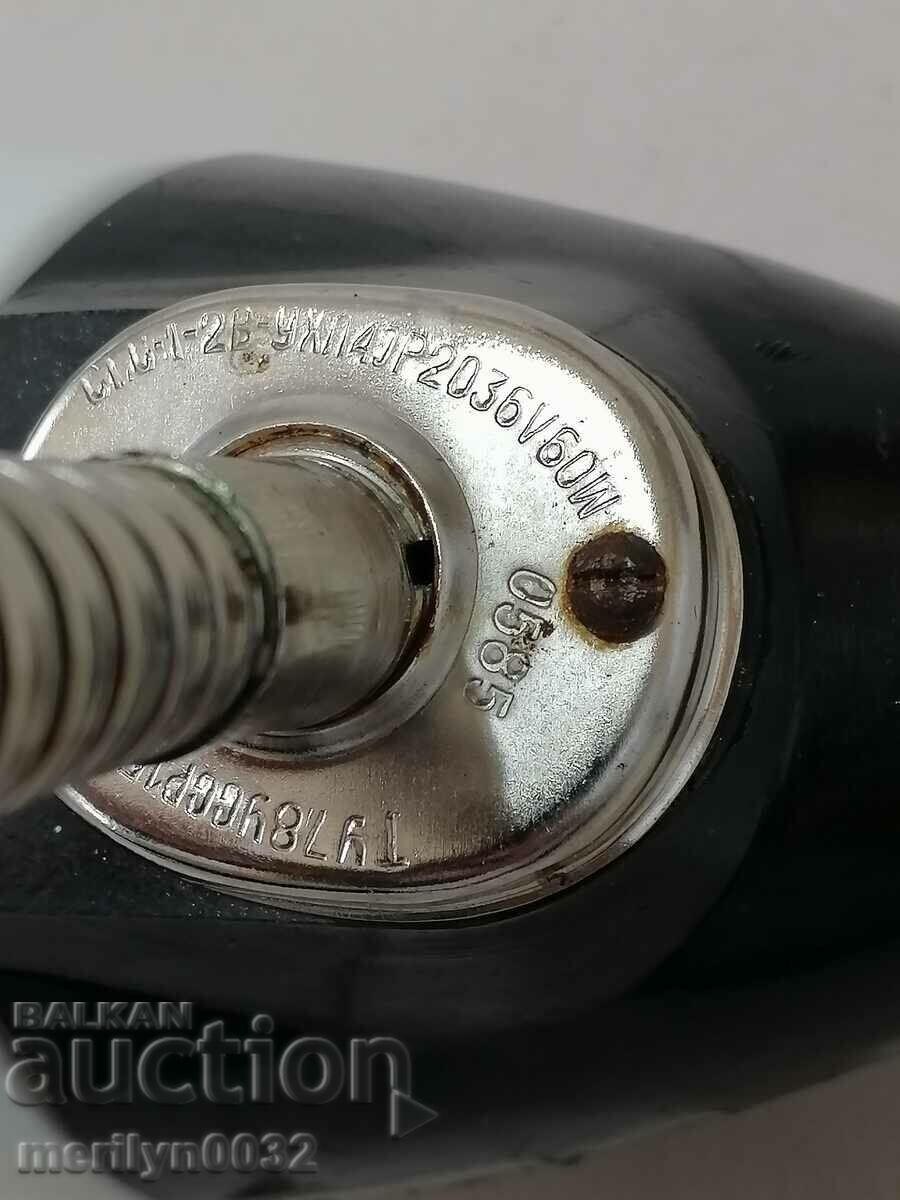 Movable electric industrial lamp bakelite, USSR enamel Lux lampion - 5 Movable electric industrial lamp bakelite, USSR enamel Lux lampion - 5