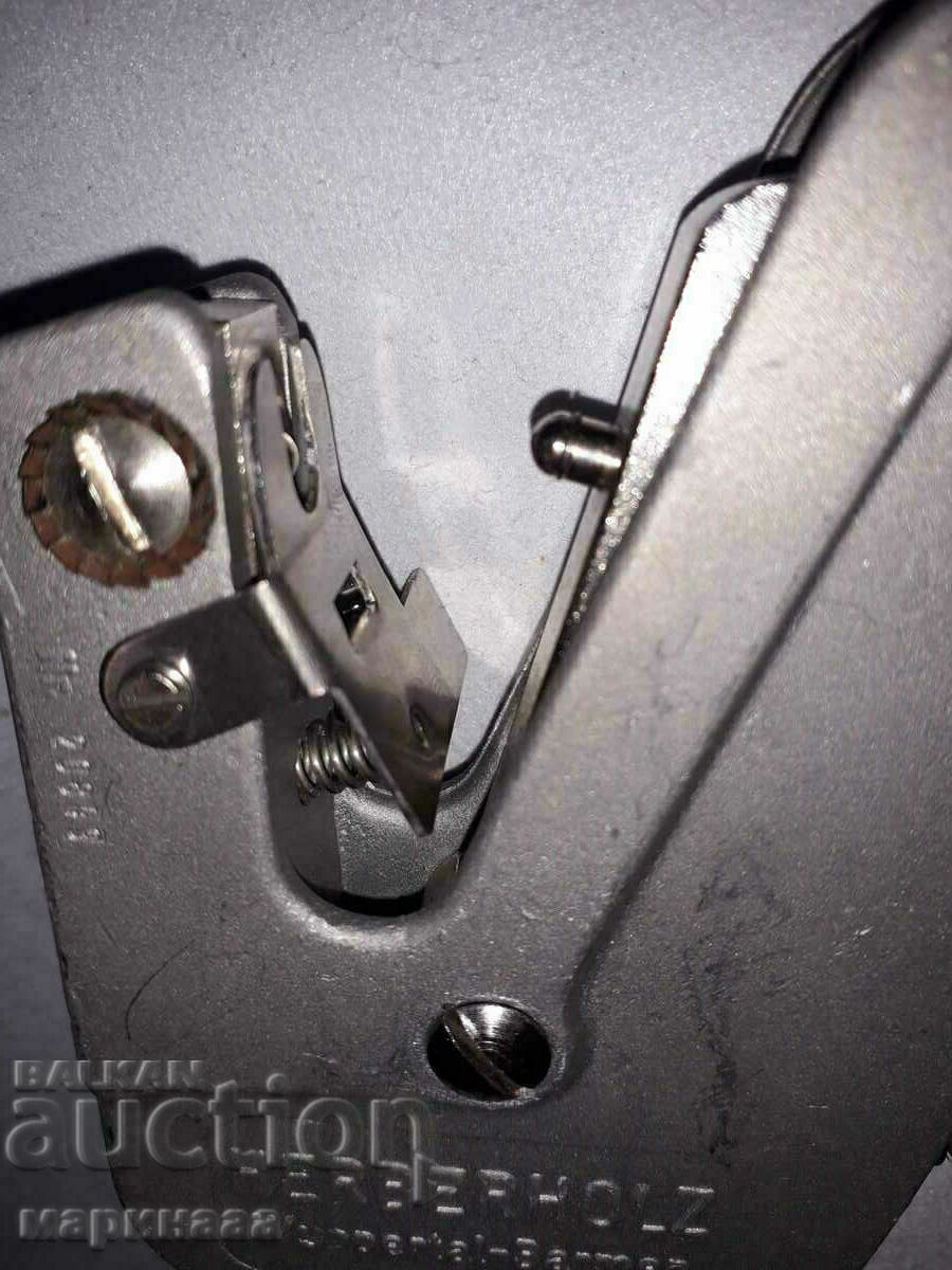 ANIMAL MARKING PLIERS. GERMANY - 5 ANIMAL MARKING PLIERS. GERMANY - 5