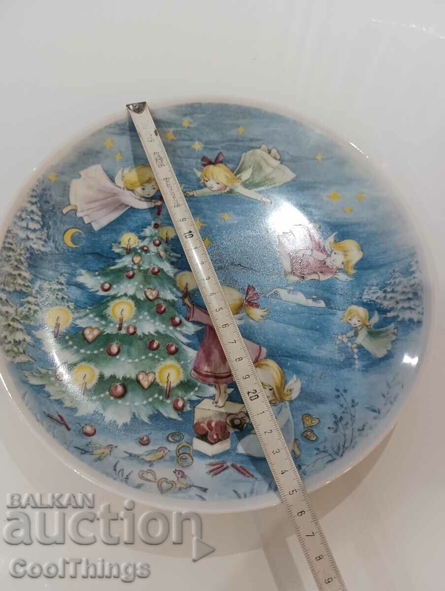 Porcelain decorative plate marked