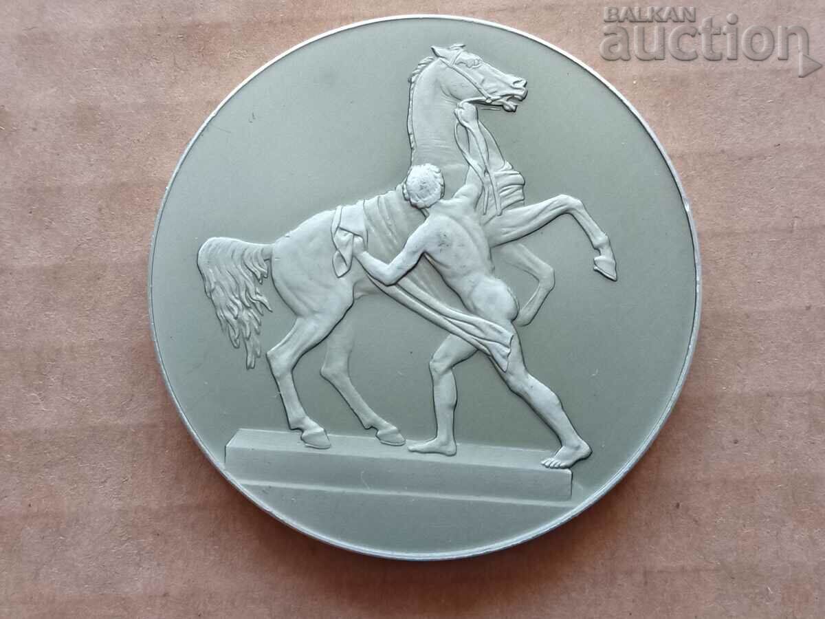 USSR plaque sculptor Anichkoviya bridge Leningrad - 5 USSR plaque sculptor Anichkoviya bridge Leningrad - 5