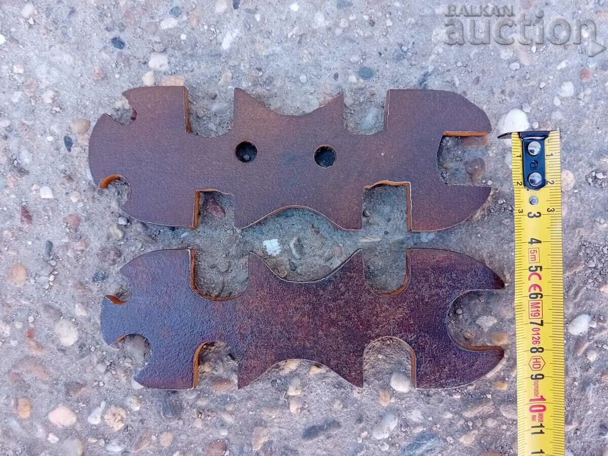 antique combination tools keys lot KIT ZIP with price 31.00 BGN | € 15.85