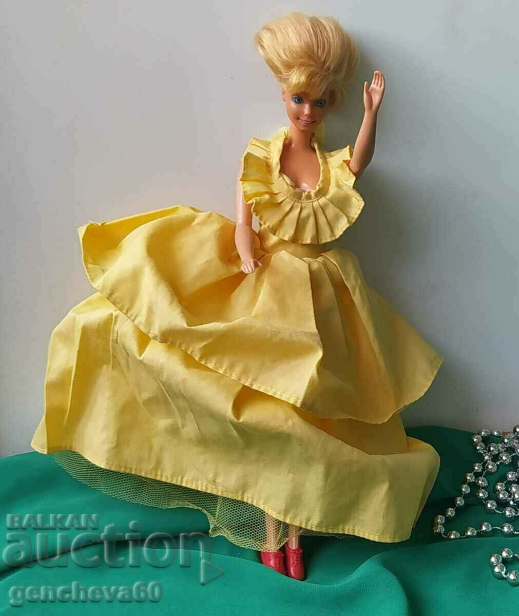 Παλιά κούκλα Barbie Sindi 1966 ΜΕΤΕΛ