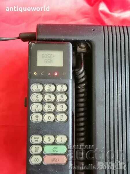 Telefon mobil retro auto GSM BOSH Cartel cu preț 230.00 BGN | € 117.60 Telefon mobil retro auto GSM BOSH Cartel cu preț 230.00 BGN | € 117.60