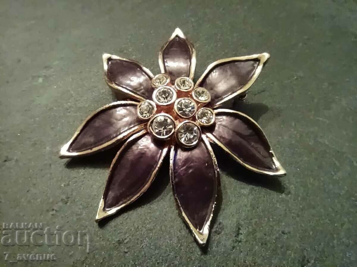 Delivery of Brooch, flower, 03/25/24 Delivery of Brooch, flower, 03/25/24