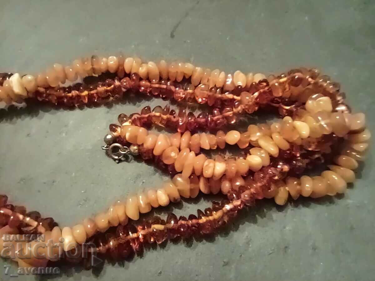 Auction  Nice old amber necklace, double row, 25,03.24