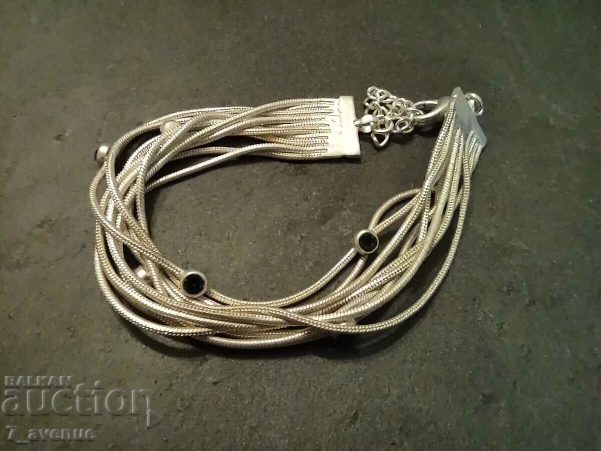 Bracelet, with stones, 23.03.24 with price 19.00 BGN | € 9.71 Bracelet, with stones, 23.03.24 with price 19.00 BGN | € 9.71