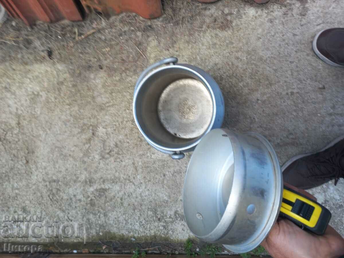 ALUMINUM GUM MILK CONTAINER with price 60.00 BGN | € 30.68 ALUMINUM GUM MILK CONTAINER with price 60.00 BGN | € 30.68